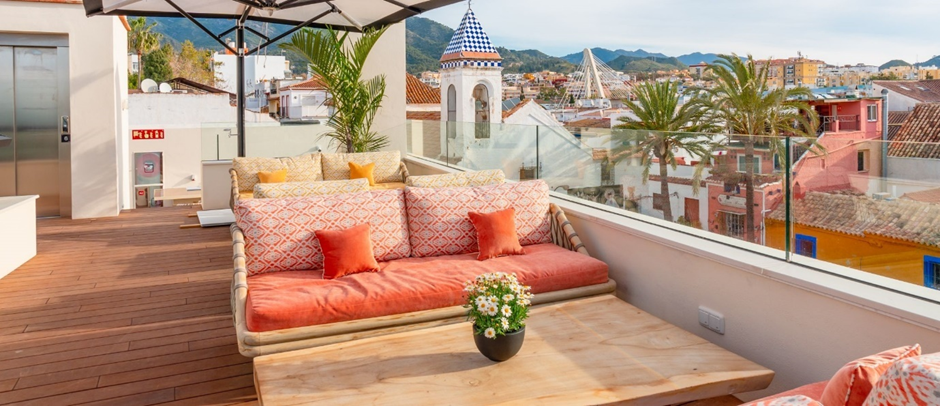 Rooftop Bar